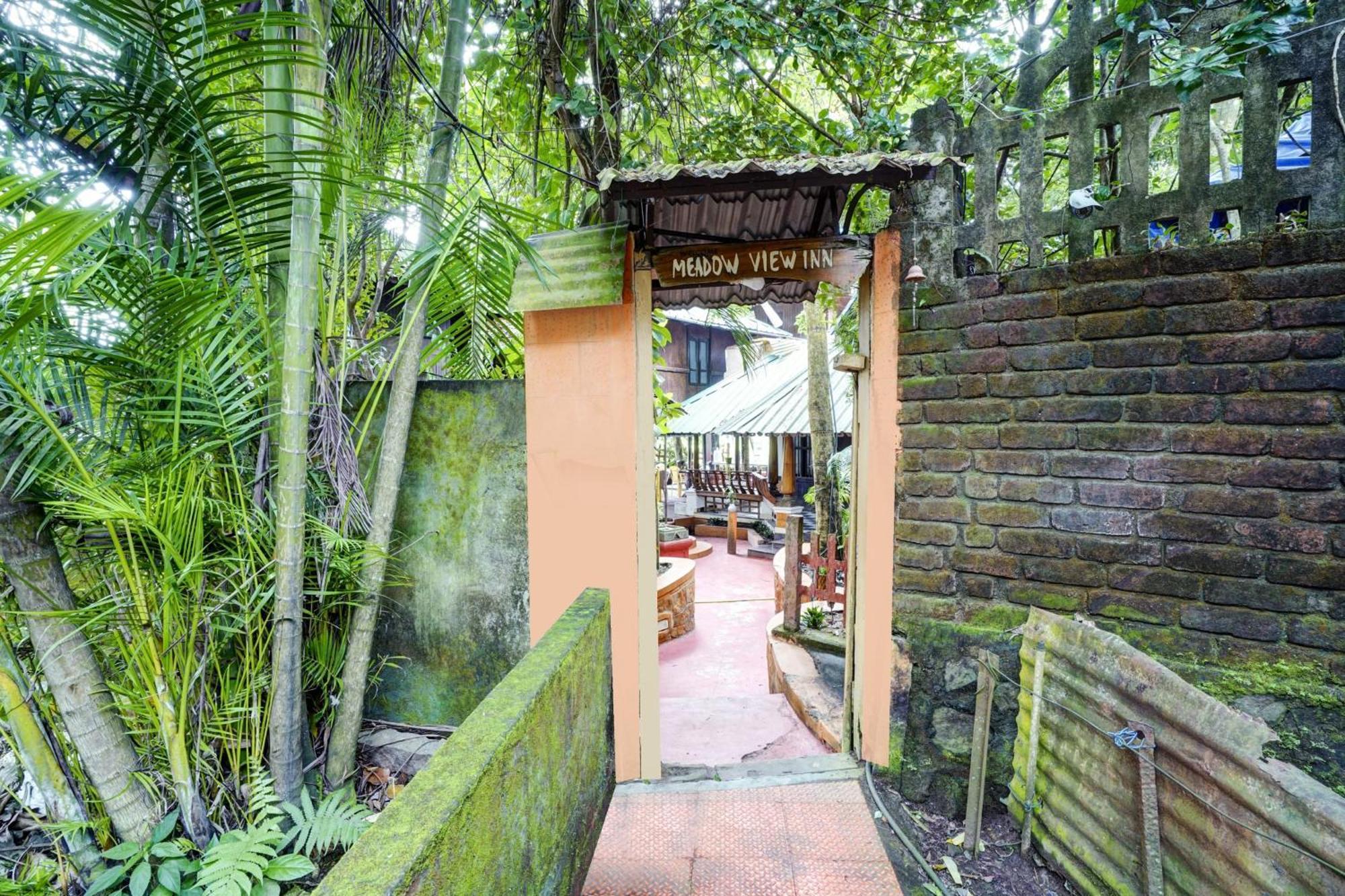 Oyo Flagship Meadow View Inn Thekkady Εξωτερικό φωτογραφία